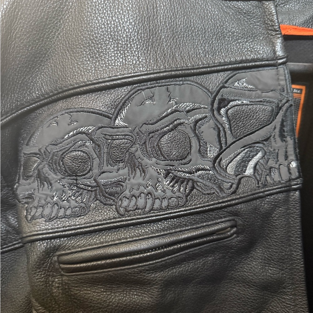 First Classics Black Leather Jacket With Skull De… - image 2